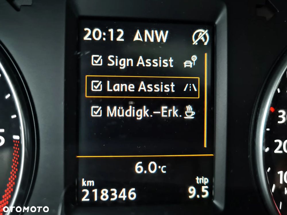 Volkswagen Sharan 2.0 TDI DSG (BlueMotion Technology) Highline - 28