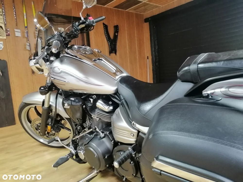 Yamaha Raider - 22