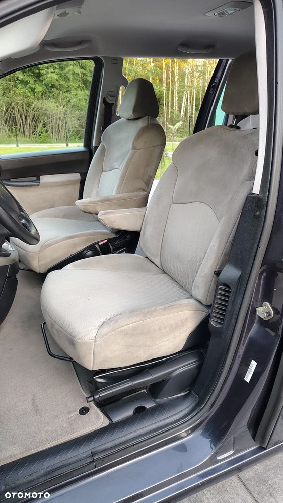 Peugeot 807 2.0 HDi Premium - 24