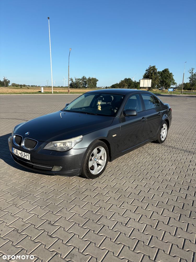 BMW Seria 5 520d - 1