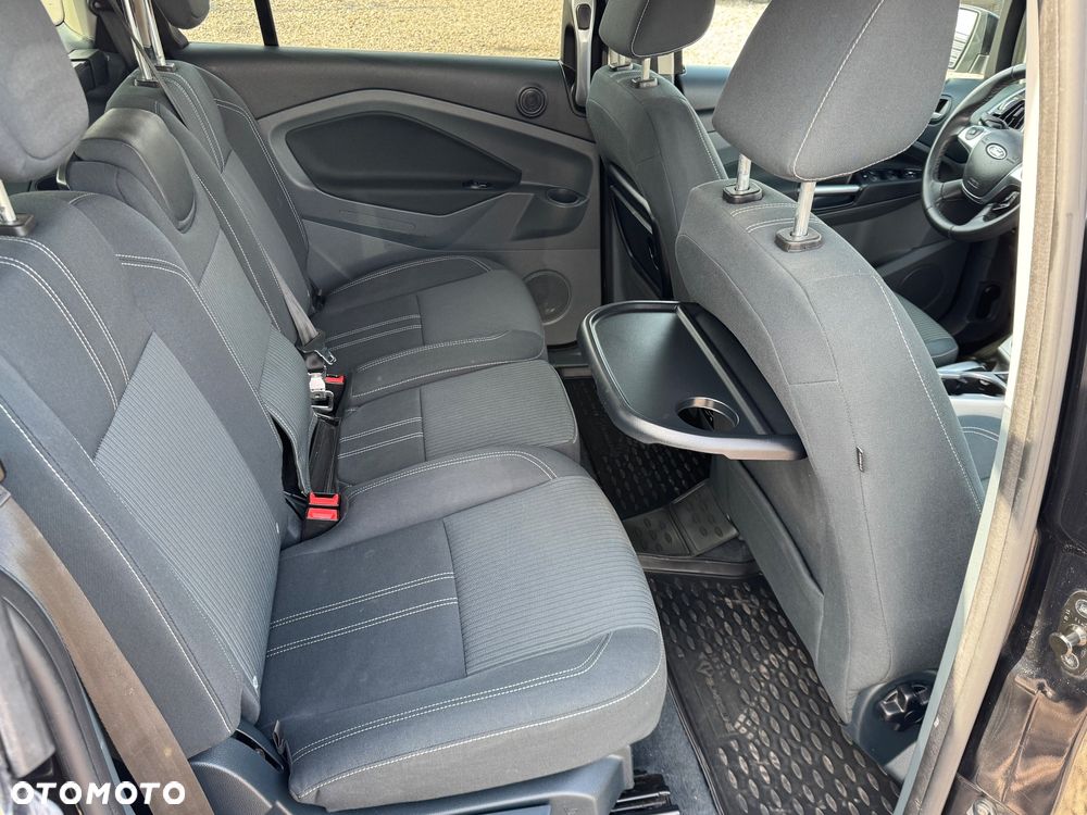 Ford Grand C-MAX - 9