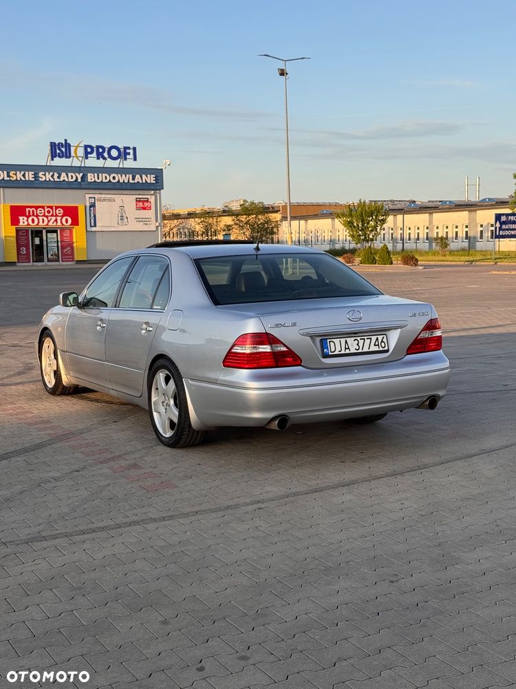 Lexus LS 430 - 33