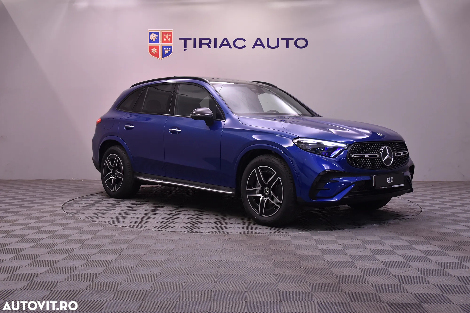Mercedes-Benz GLC 300 4MATIC MHEV - 7