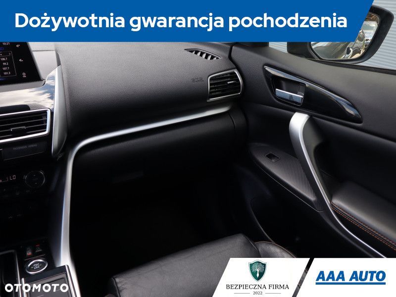 Mitsubishi Eclipse Cross - 10