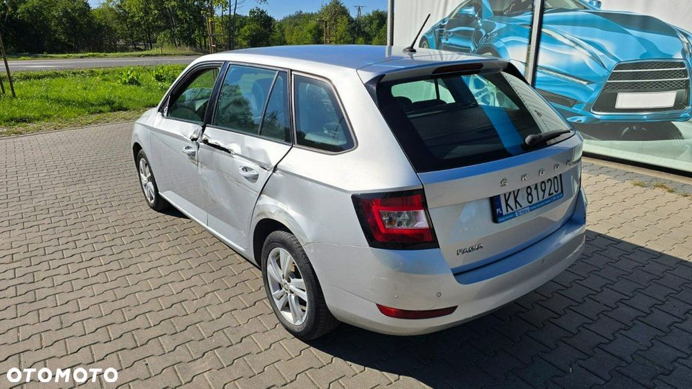 Skoda Fabia - 6