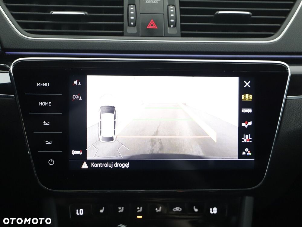 Skoda Superb 2.0 TSI 4x4 L&K DSG - 17