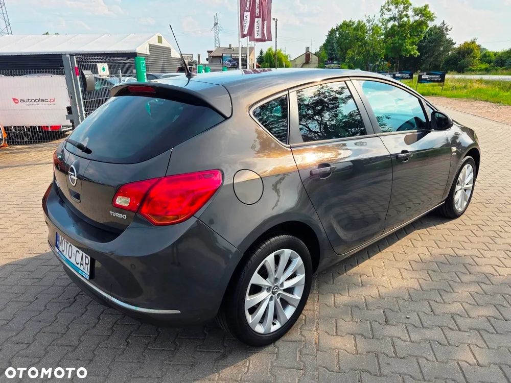 Opel Astra 1.4 Turbo Style - 8