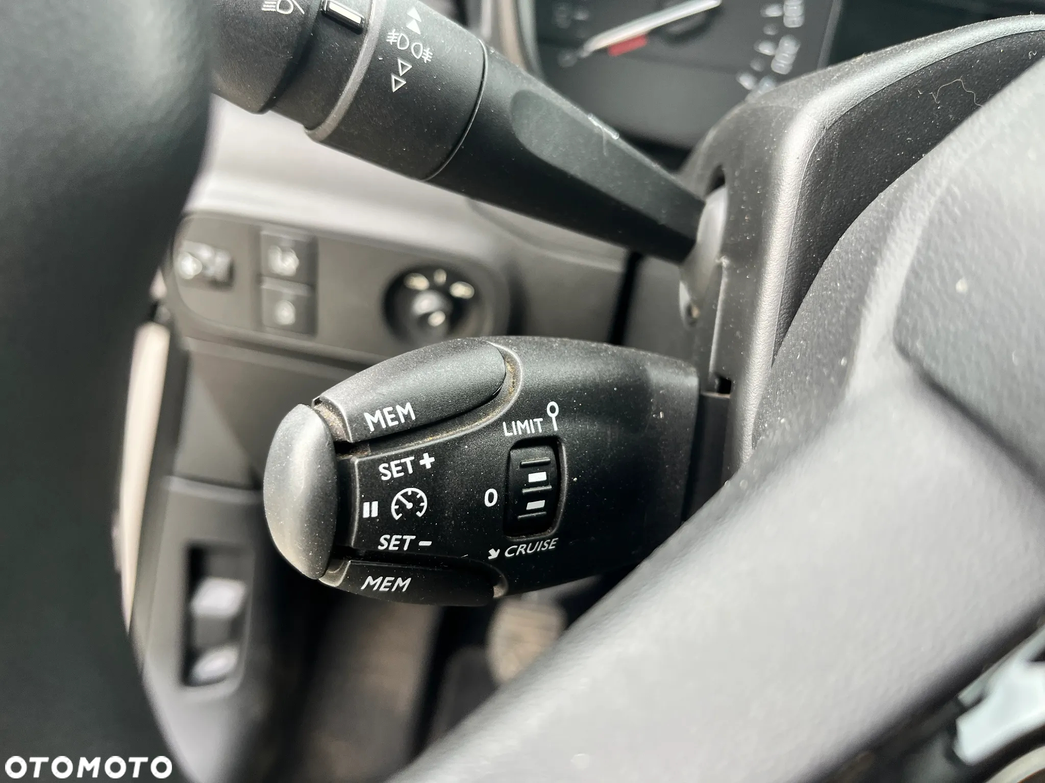 Citroën C3 BlueHDi 75 S&S 83g FEEL - 21