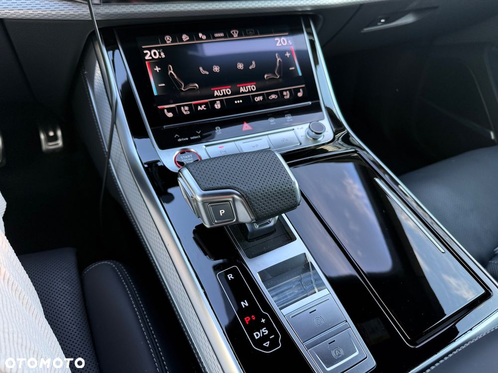 Audi SQ8 - 29