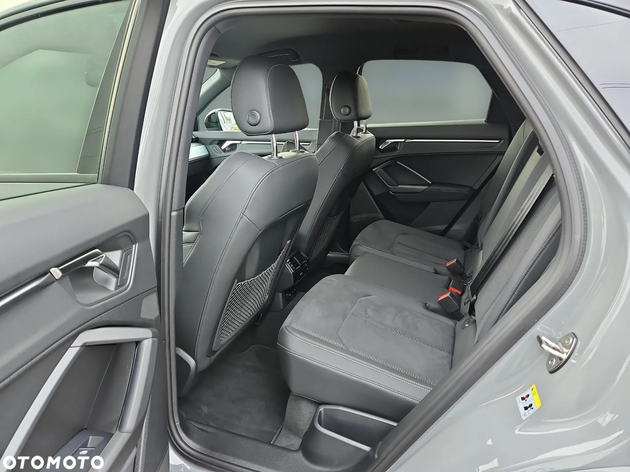 Audi Q3 45 TFSI Quattro S-Line S tronic - 10