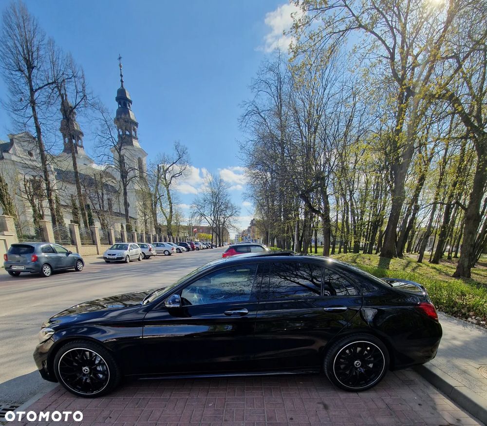 Mercedes-Benz Klasa C AMG 43 4Matic 9G-TRONIC - 13