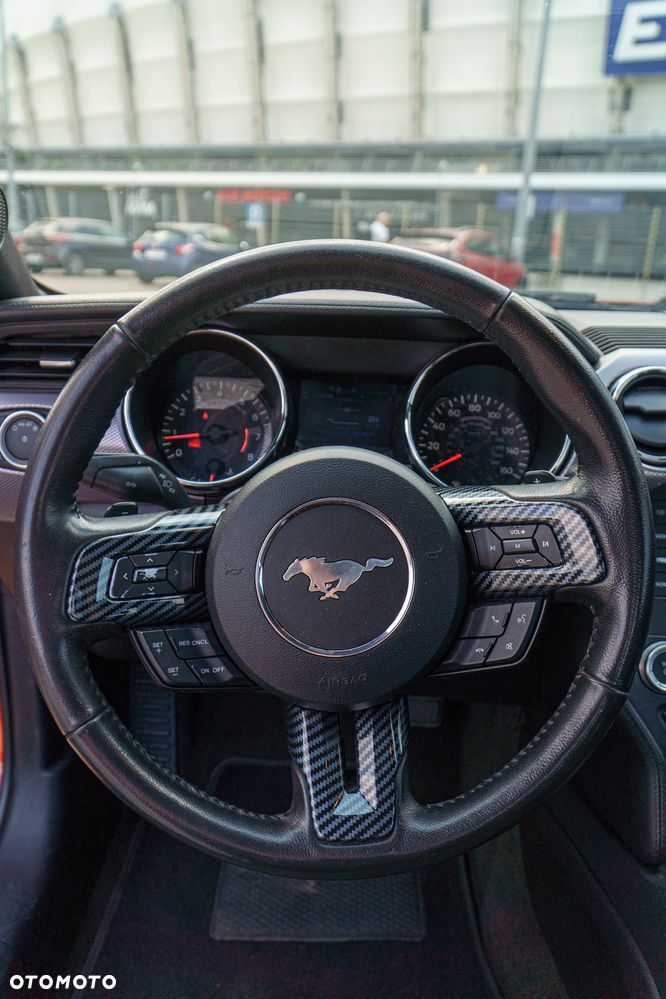 Ford Mustang 2.3 EcoBoost - 20
