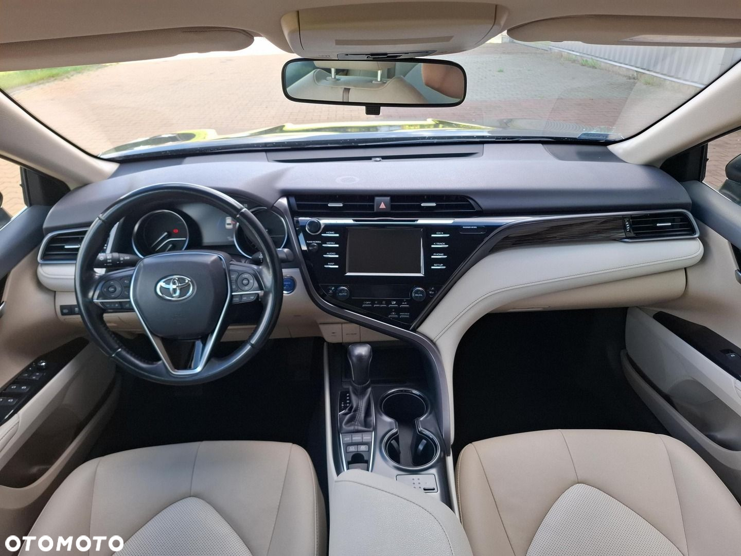 Toyota Camry 2.5 Hybrid Comfort CVT - 7
