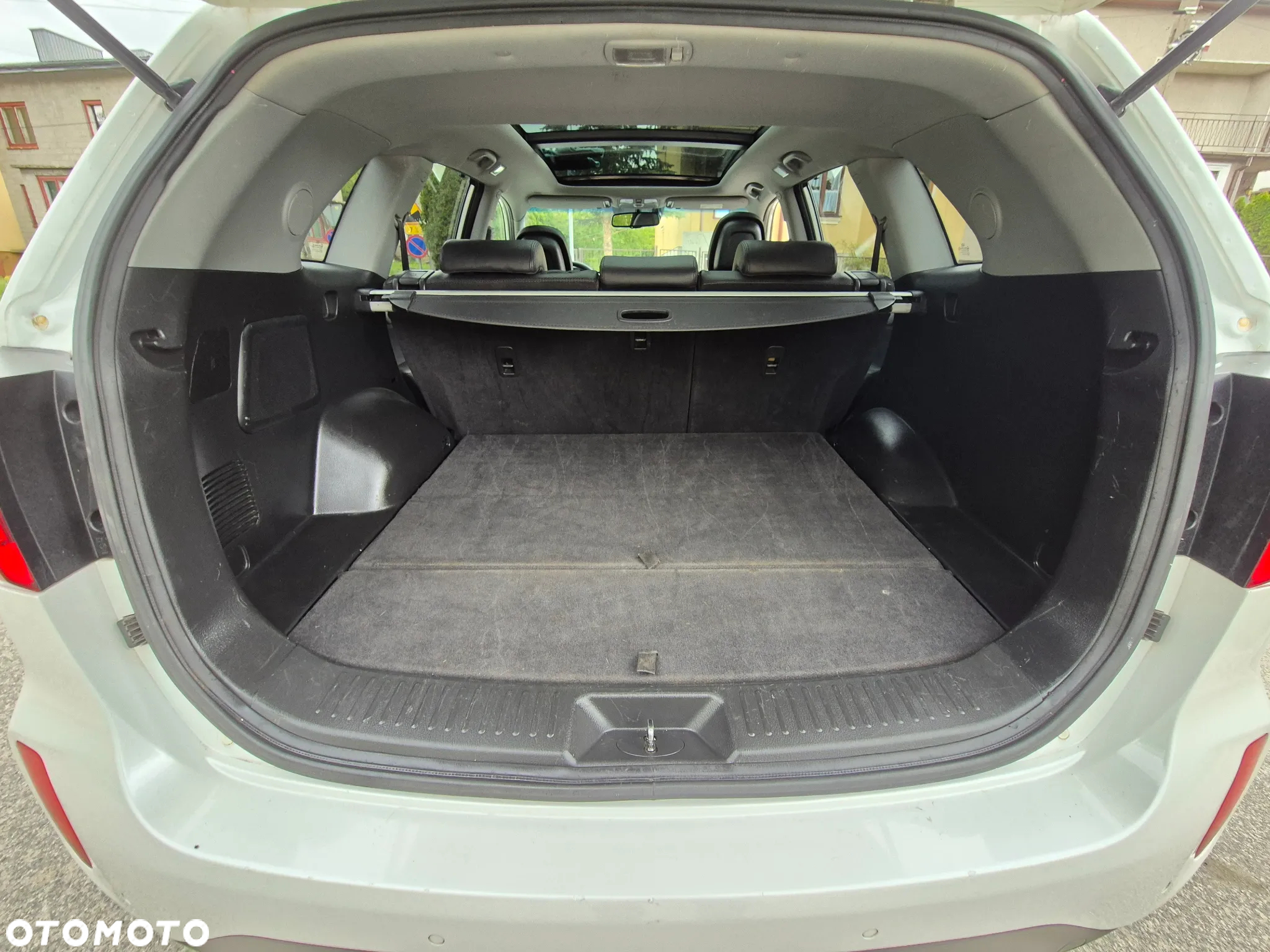 Kia Sorento - 8