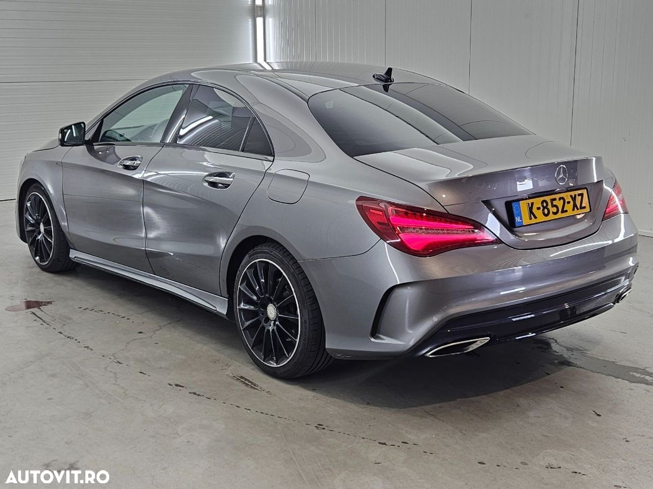 Mercedes-Benz CLA - 4