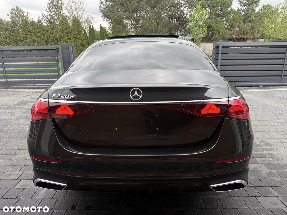 Mercedes-Benz Klasa E 220 d 9G-TRONIC Edition AMG Line - 13
