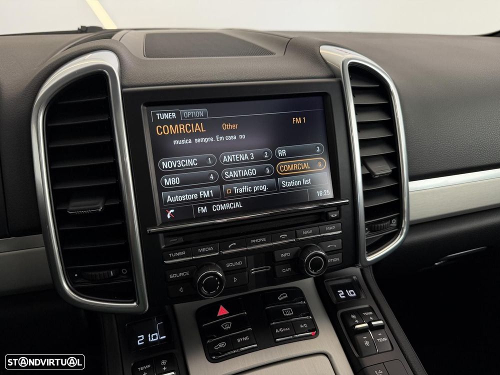 Porsche Cayenne 3.0 V6 - 21
