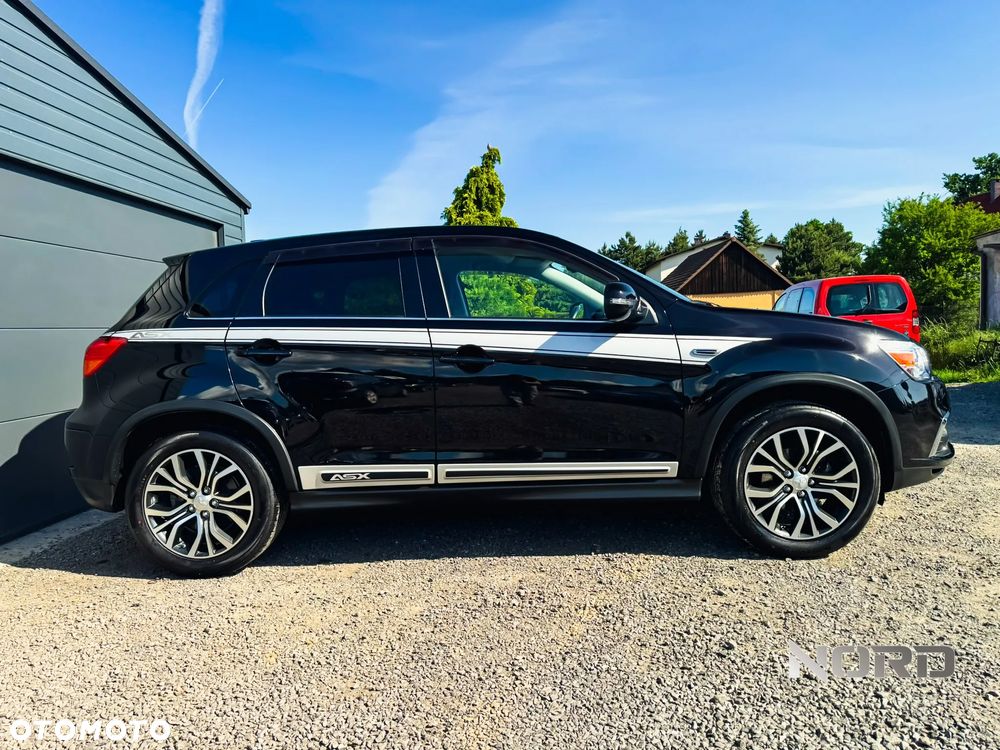 Mitsubishi ASX 1.6 Intense Plus Navi Blue Edition - 2