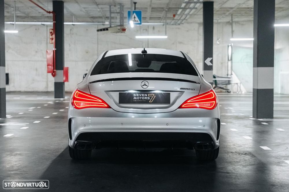 Mercedes-Benz CLA 45 AMG 4-Matic - 16