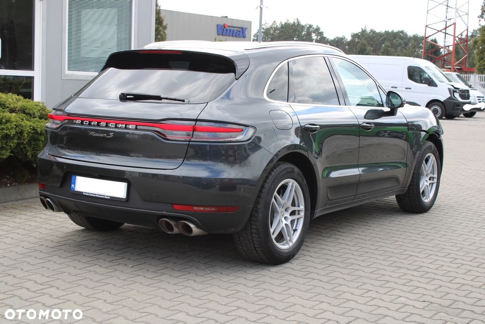Porsche Macan - 10