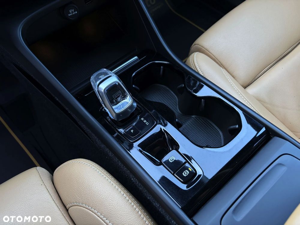 Volvo XC 40 D3 SCR Inscription - 30