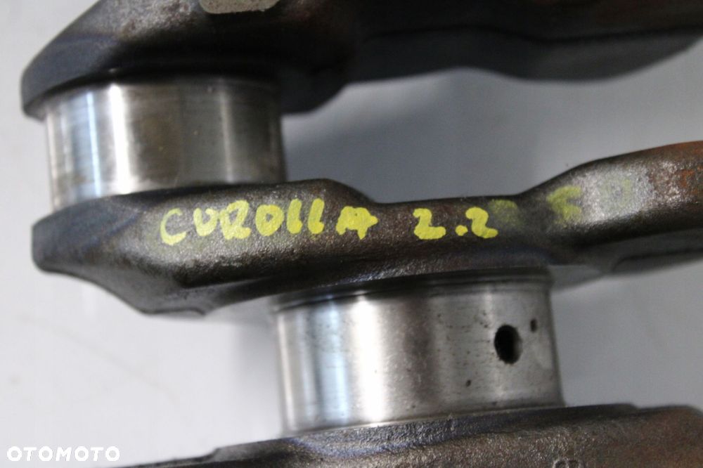 toyota corolla verso ii 2.2 d wał korbowy - 6