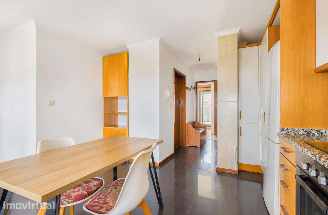 Apartamento T1 com Terraços Privativos e Excelente Localização... - Grande imagem: 5/30