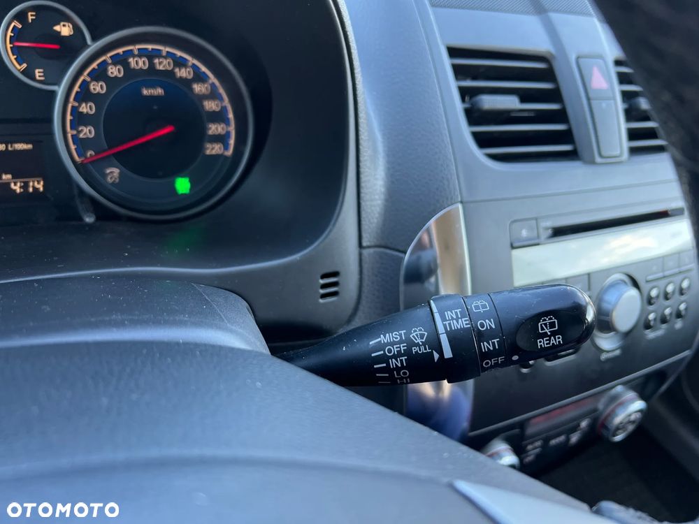 Suzuki SX4 1.6 Premium - 23