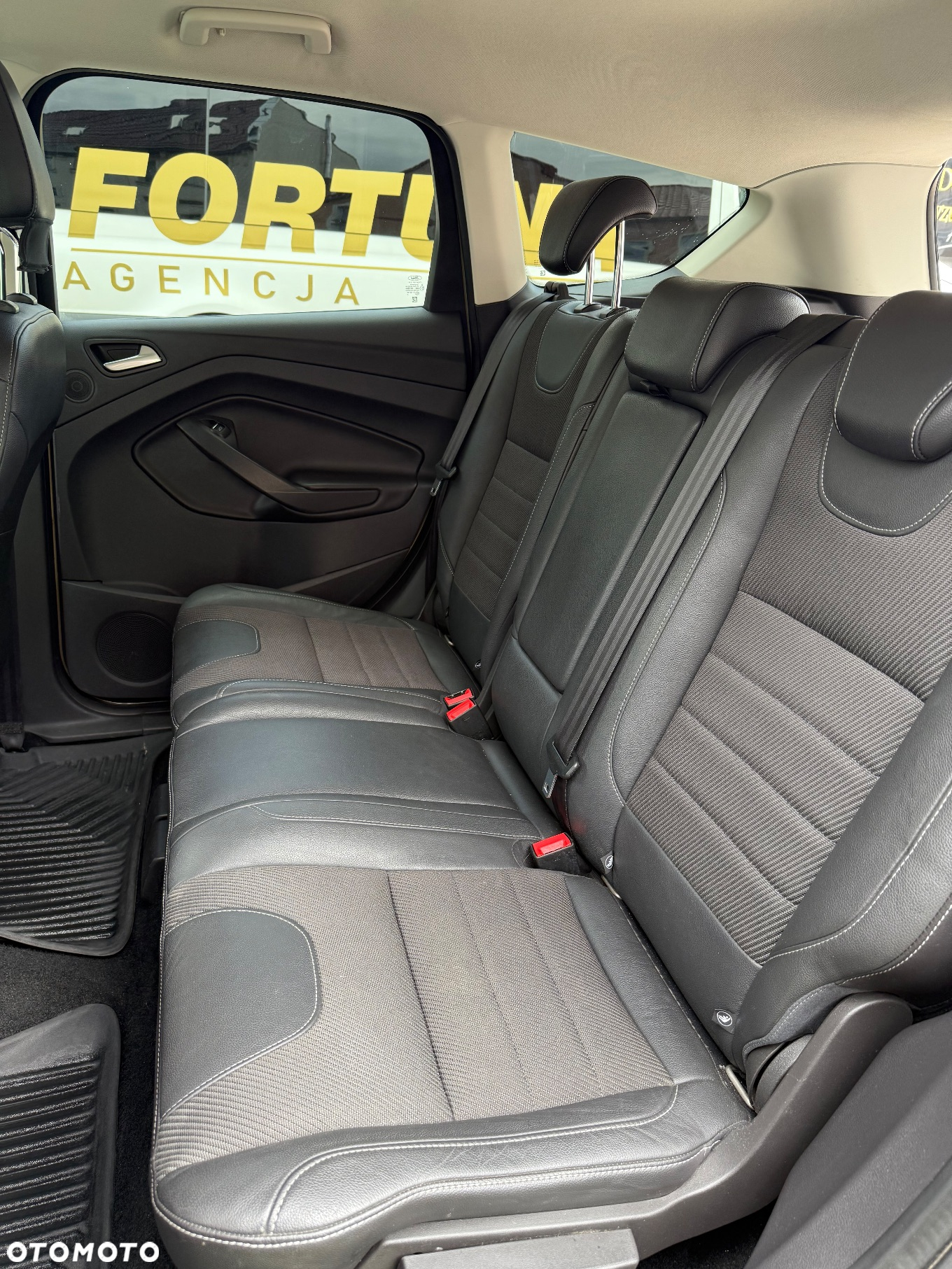 Ford Kuga 2.0 TDCi 4WD Titanium - 5