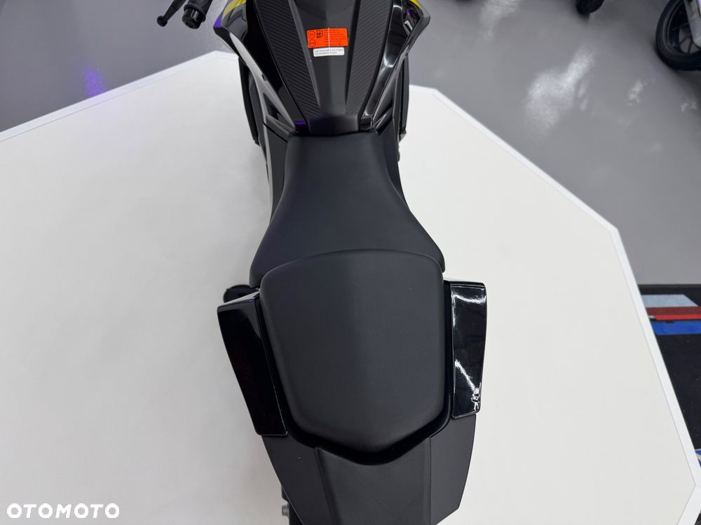 Motron Nomad - 23