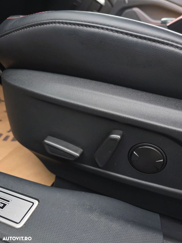 Ford Mustang Mach-E AWD PREMIUM - 21