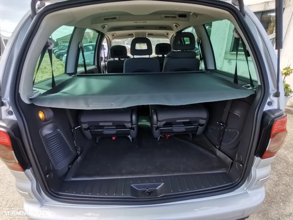VW Sharan 2.0 TDi Highline - 20