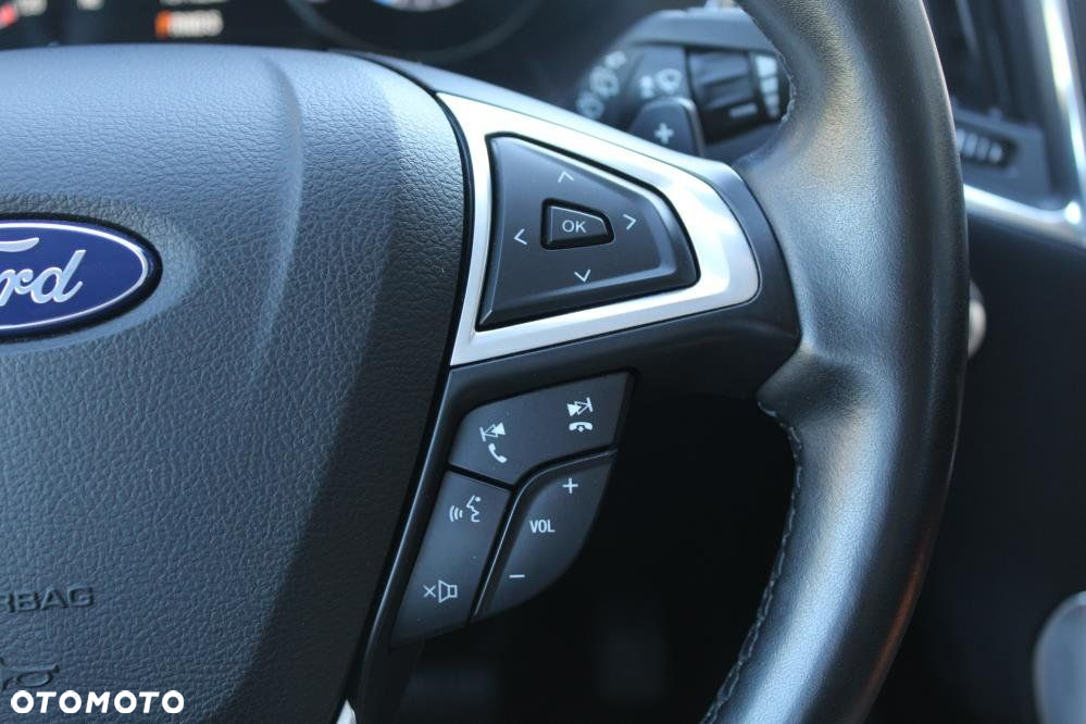 Ford S-Max - 31
