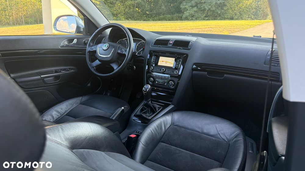 Skoda Octavia 2.0 TDI DPF Laurin & Klement - 18