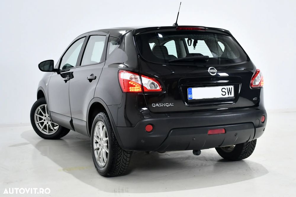Nissan Qashqai 1.5 dCi DPF visia - 3