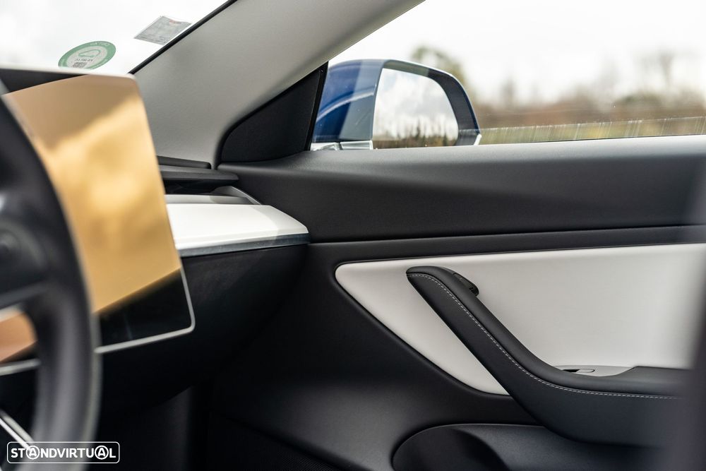 Tesla Model 3 Long Range Tração Integral Premium - 22