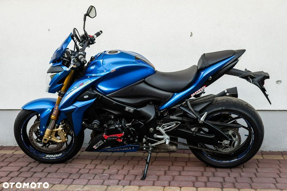 Suzuki GSX - 5