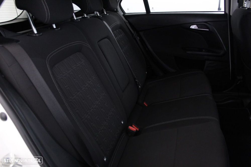 Fiat Tipo Station Wagon Cross 1.0 GSE T3 Cross - 15