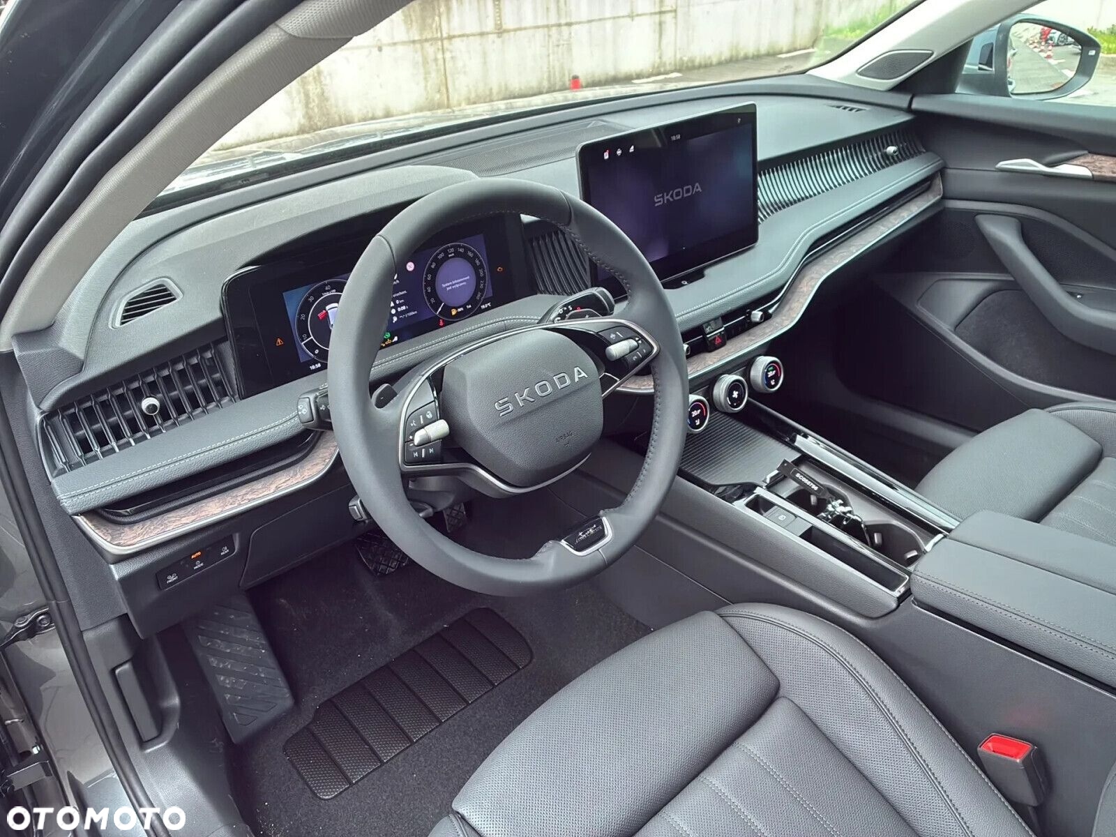 Skoda Superb - 5