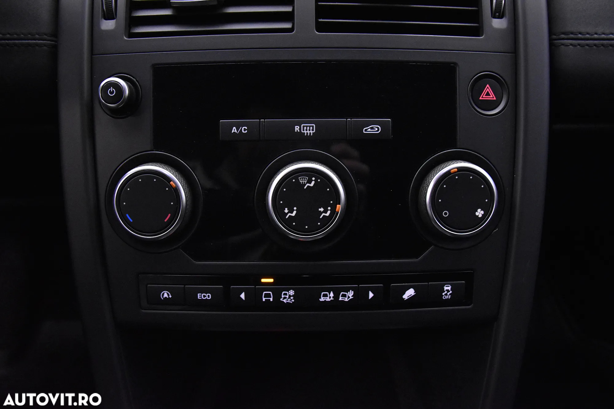 Land Rover Discovery Sport - 16