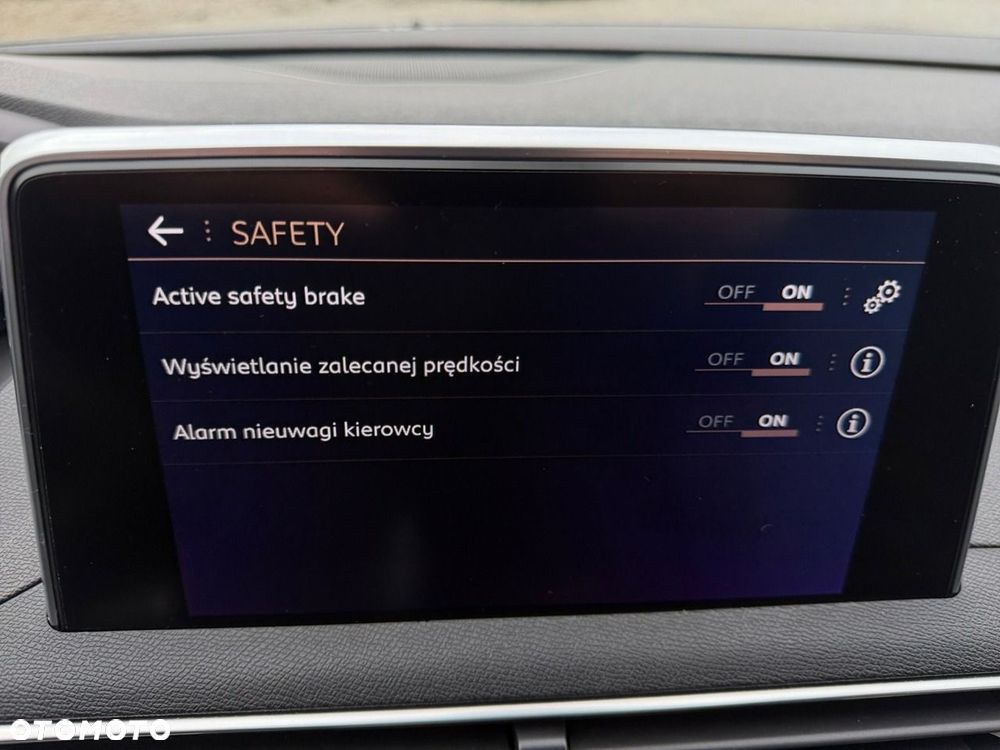 Peugeot 5008 - 40