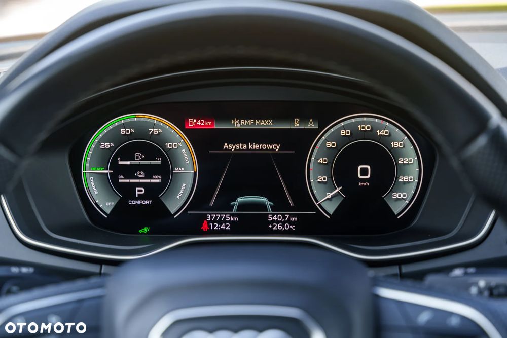 Audi Q5 55 TFSIe quattro S tronic S line - 20