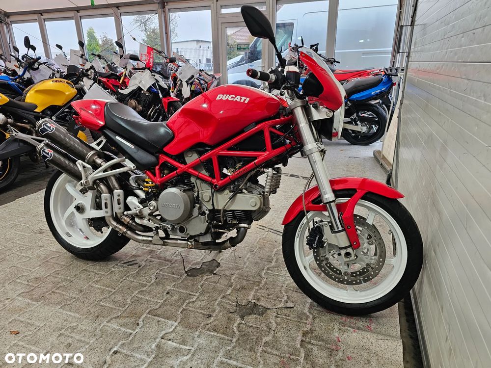 Ducati Monster - 27