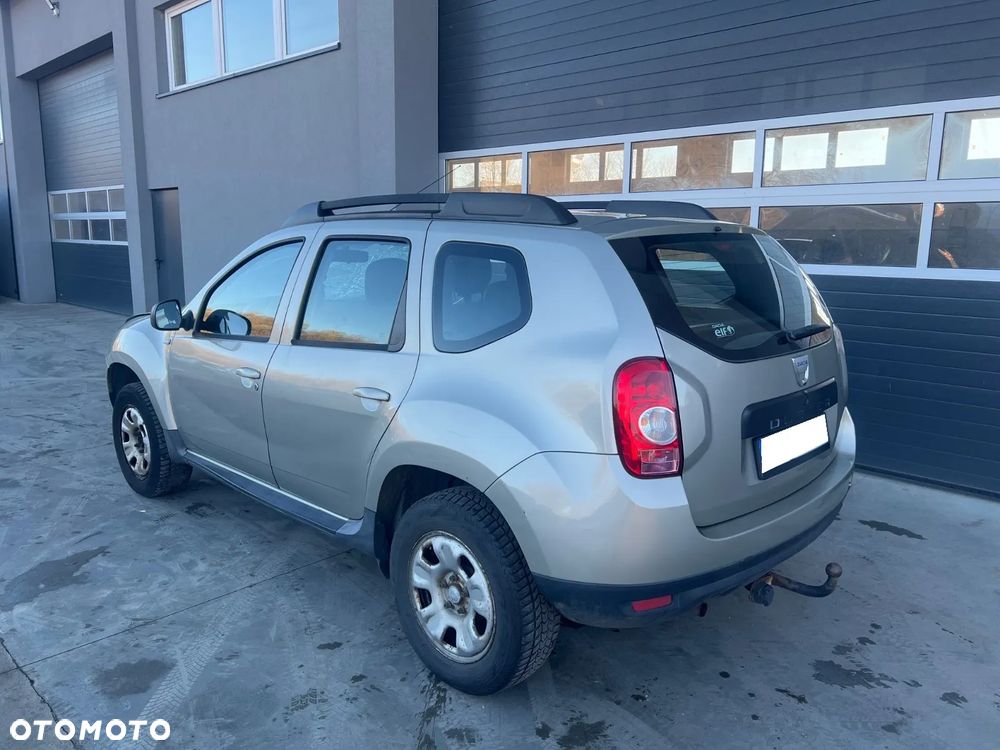 Dacia Duster 1.6 Laureate - 7