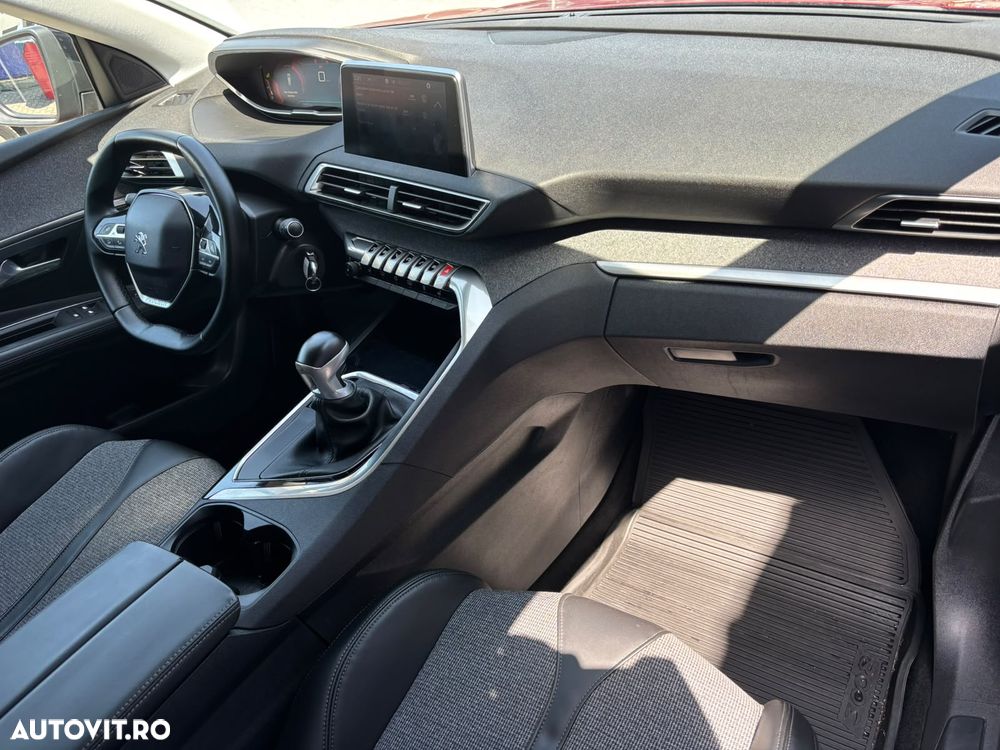 Peugeot 3008 - 29