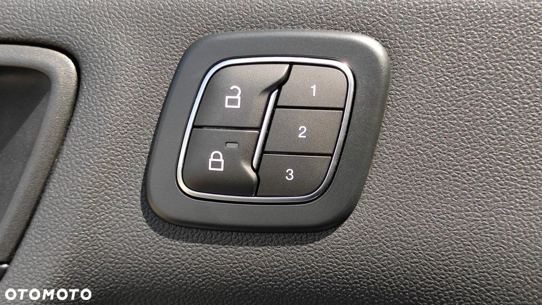 Ford Kuga - 18