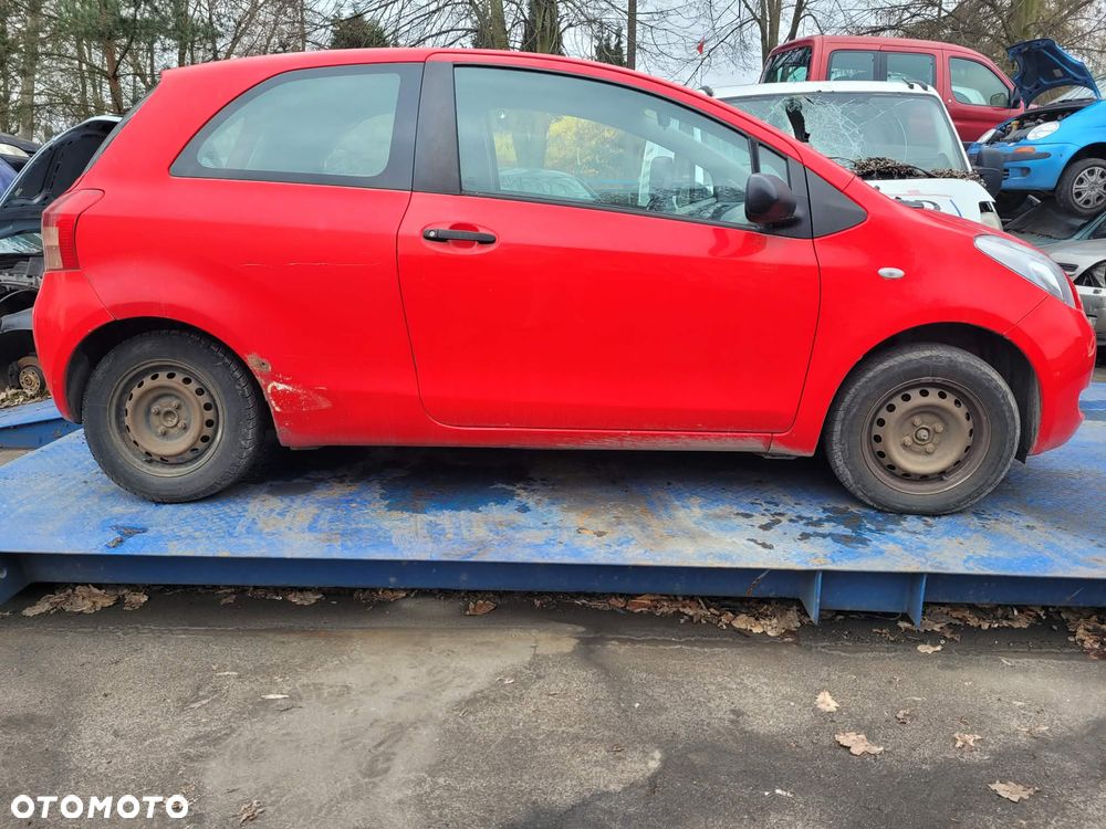 Części- Toyota Yaris II Rok 2007 Pojemność 998 Moc 51 kw Benzyna - 5