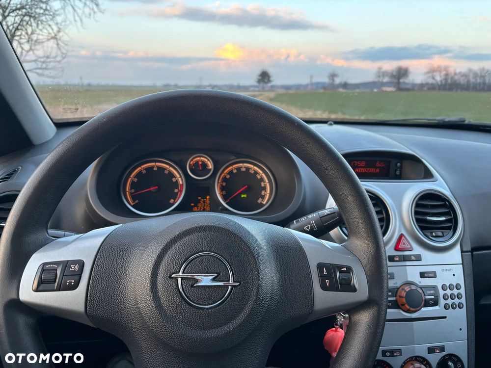 Opel Corsa 1.2 16V (ecoFLEX) Edition - 2