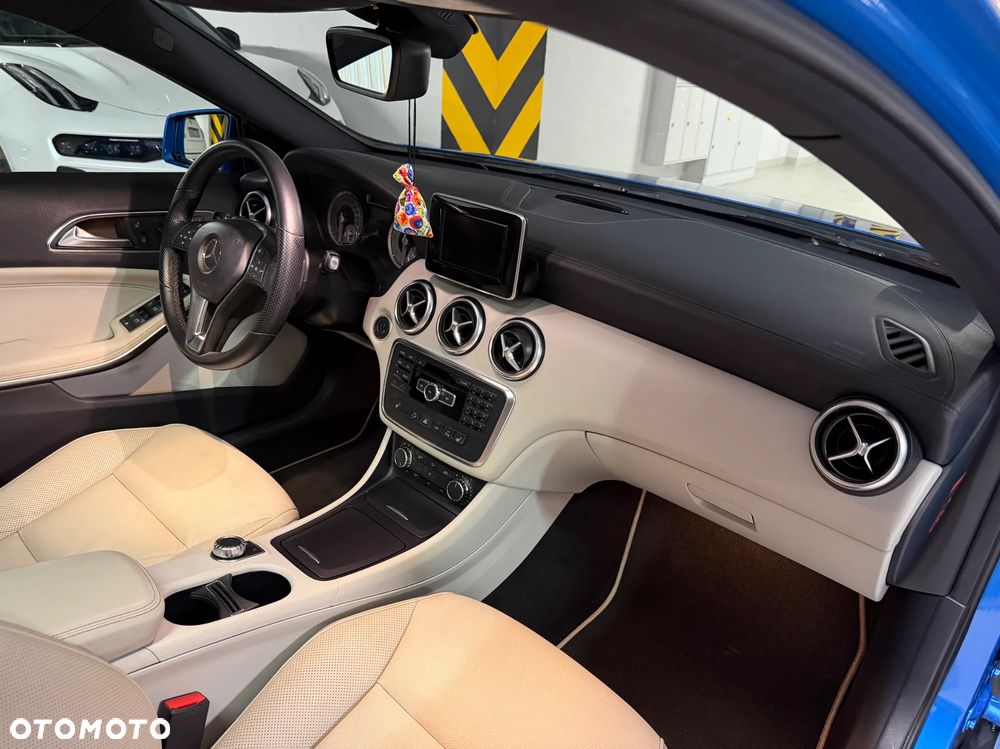 Mercedes-Benz Klasa A 200 CDI (BlueEFFICIENCY) 7G-DCT - 7