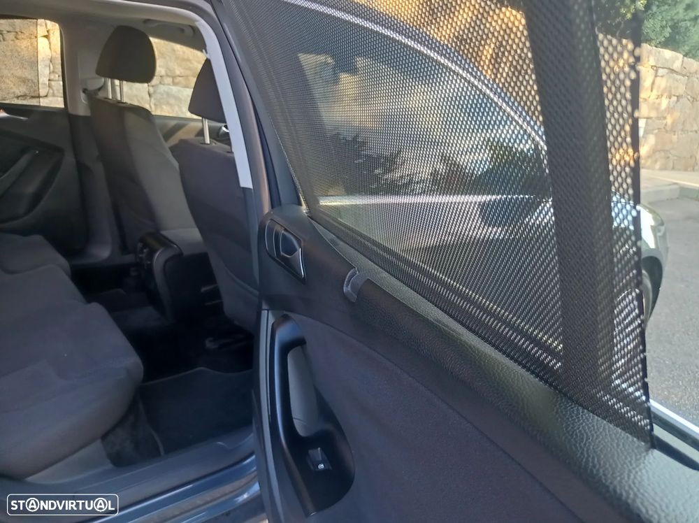 VW Passat 2.0 TDI Highline - 15